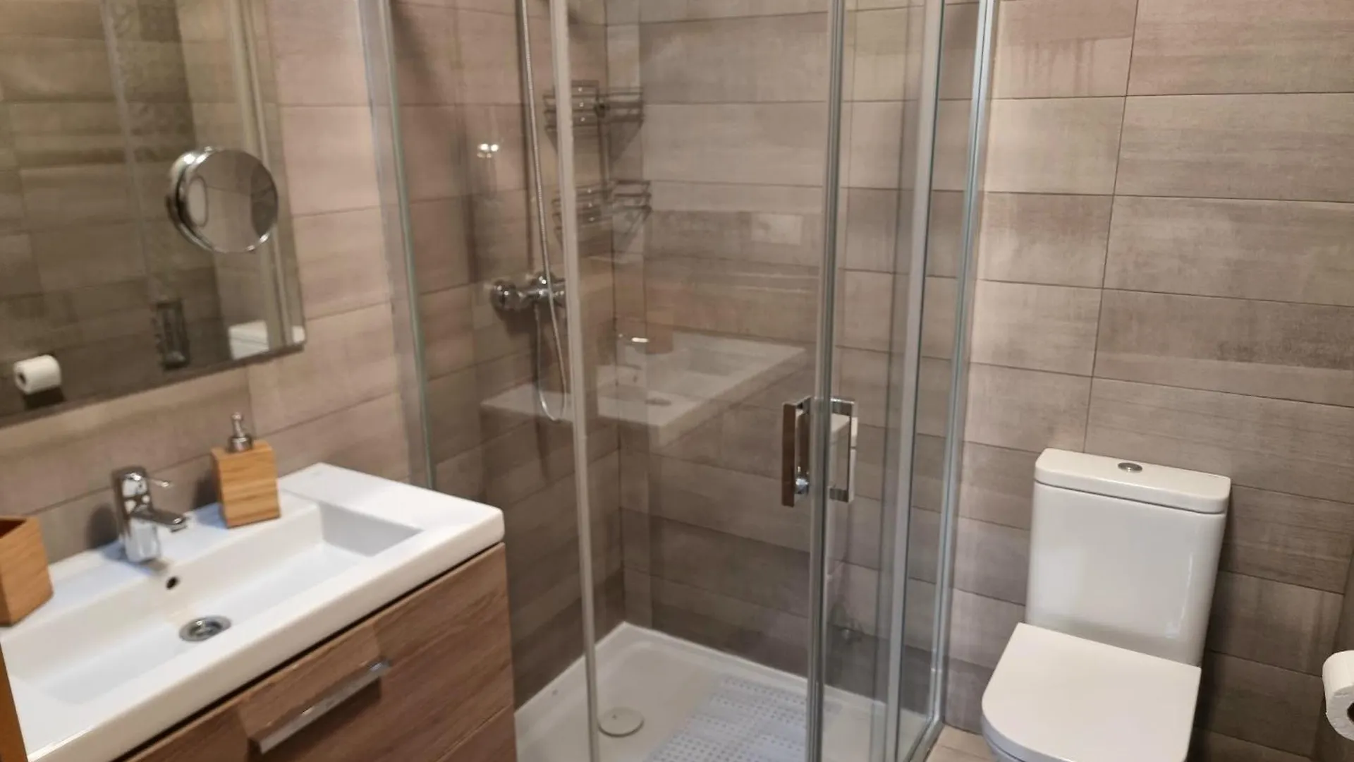 Apartamento Rosa 2 Bedrooms In City Center Málaga
